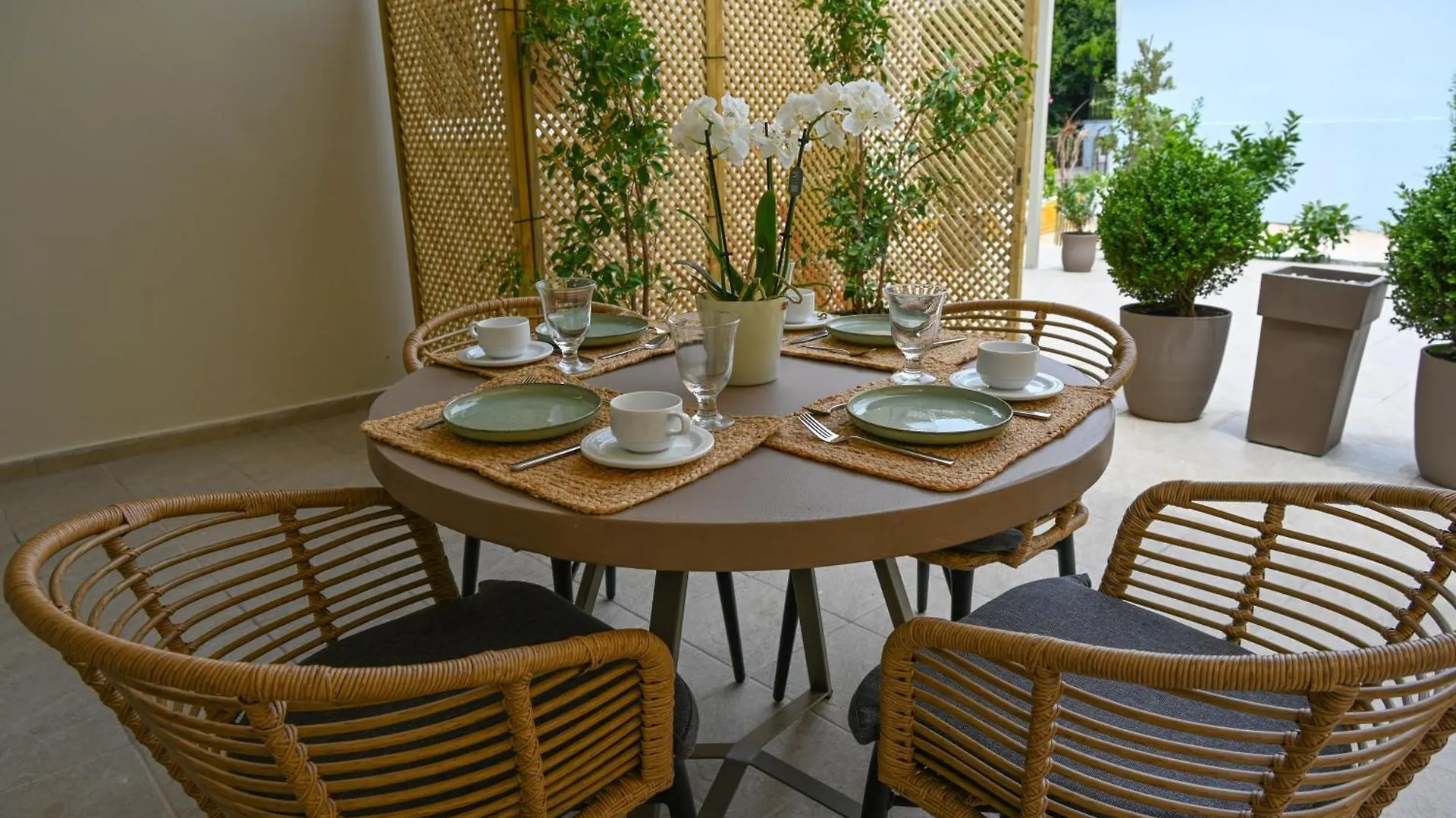 Vivis Hub Aparthotel Αργοστόλι
